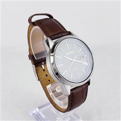 Seiko Gent's Watch Solar Green Dial Brown Leather Strap Day/Date 40mm SNE529